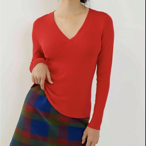 Anthropologie Tops - Anthropologie Maeve Ribbed V-Neck Top Sz S EUC
